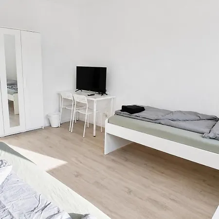 Lumini Witznitzer Strasse 25 * Neukieritzsch